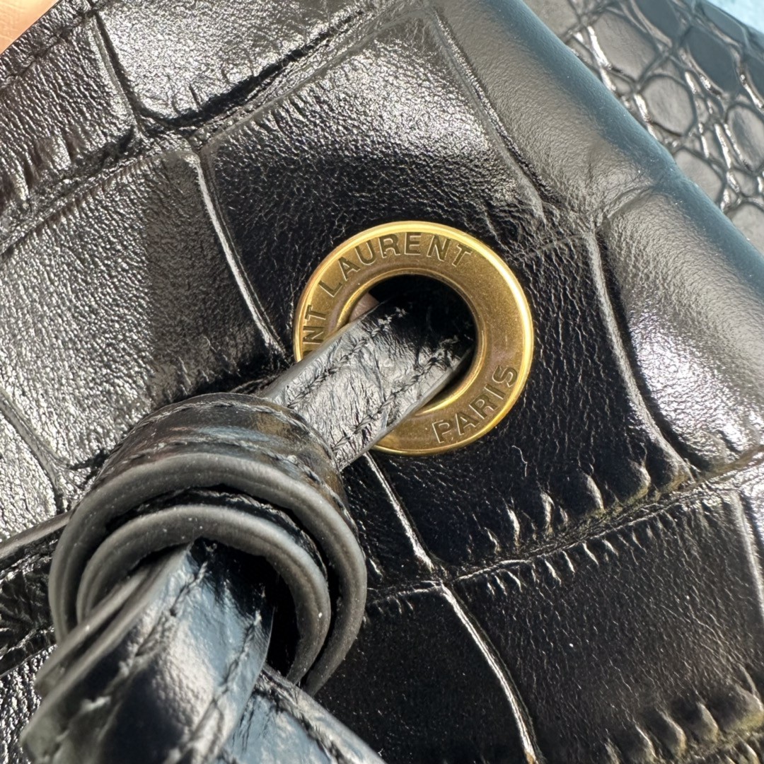 YSL PARIS VII LARGE FLAT HOBO BAG