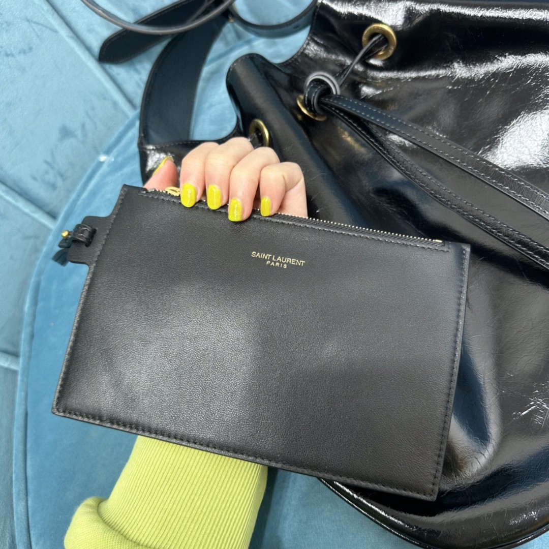 YSL PARIS VII MEDIUM HOBO BAG