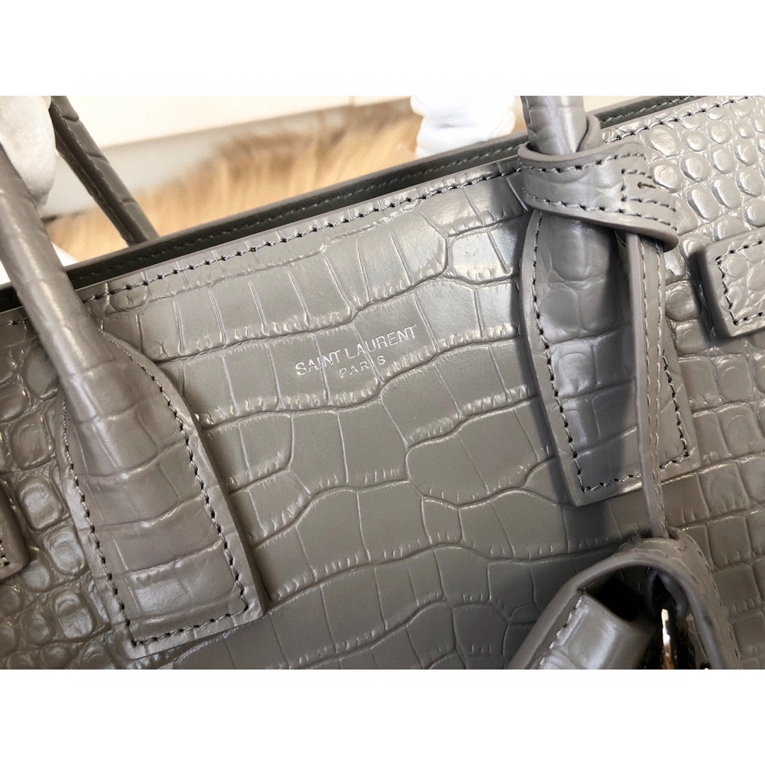 YSL Sac de jour