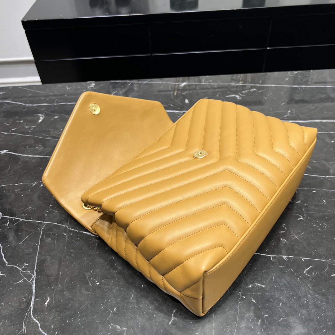 YSL LOULOU MEDIUM IN QUILTED LEATHER