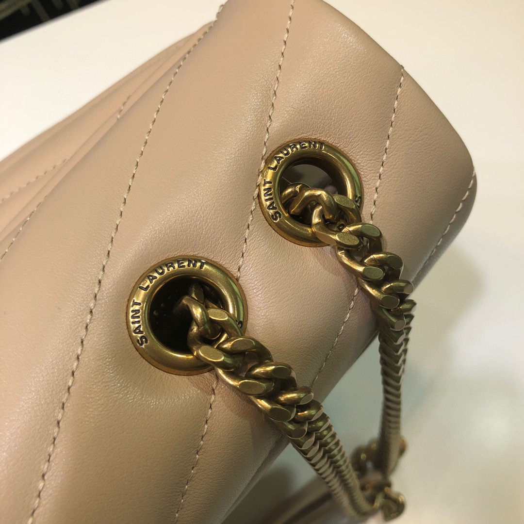 LOULOU MEDIUM IN QUILTED LEATHER