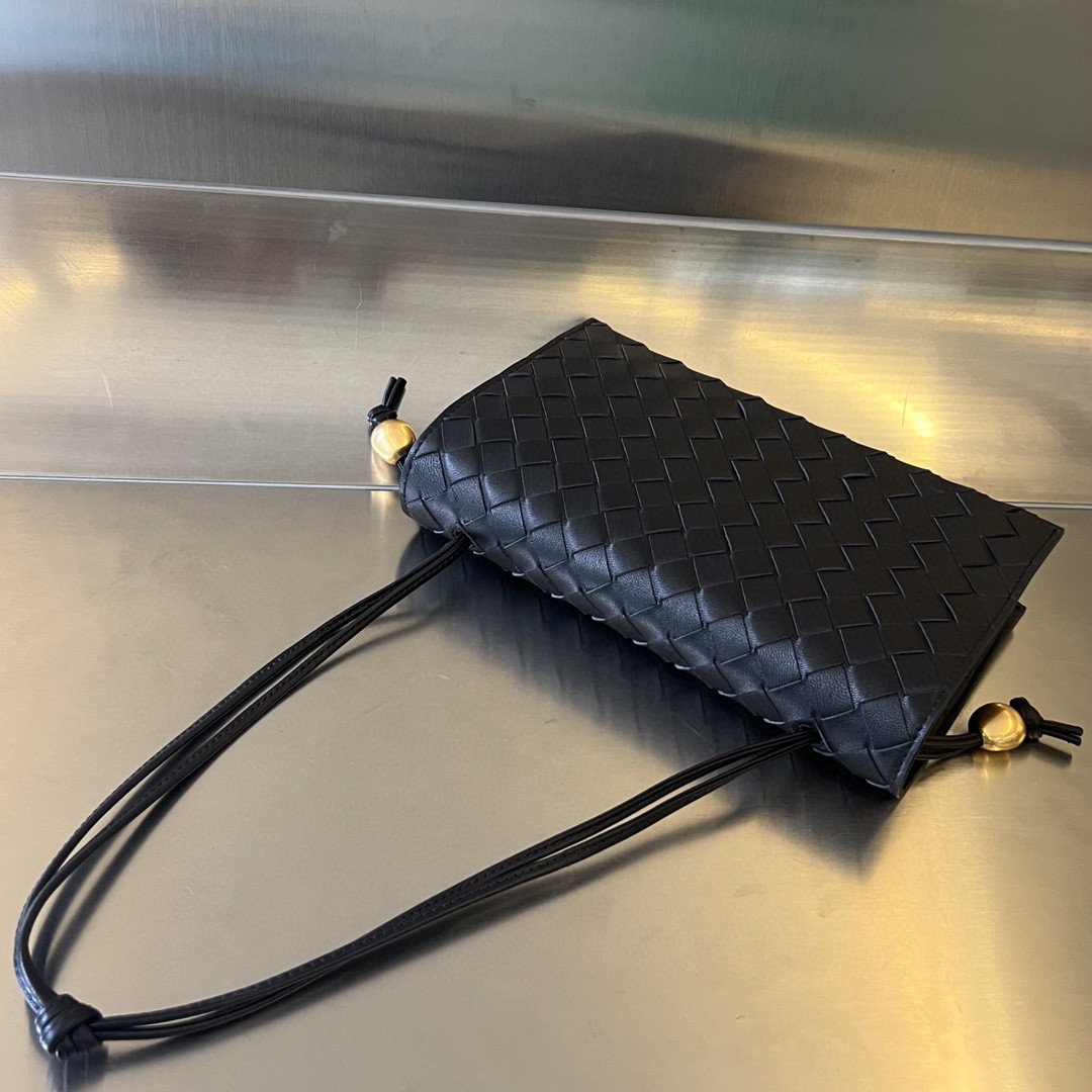 bo*te*ga Ve*ne*ta bv trio bag