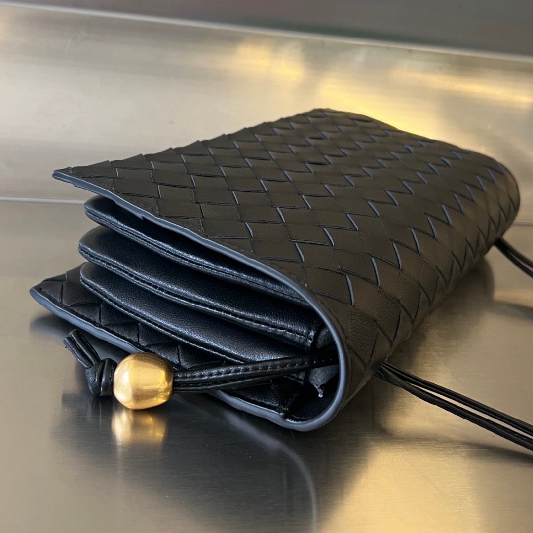 bo*te*ga Ve*ne*ta bv trio bag