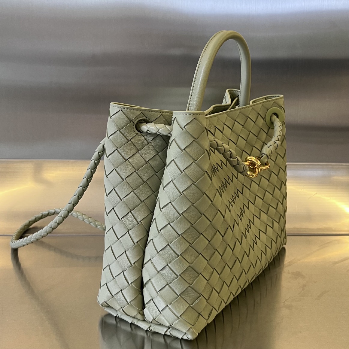 bo*te*ga Ve*ne*ta medium andiamo bag
