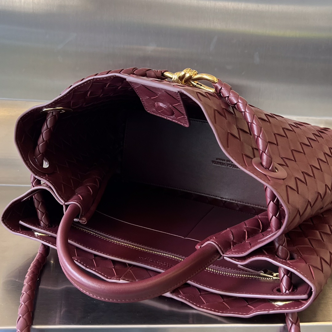 bo*te*ga Ve*ne*ta medium andiamo bag