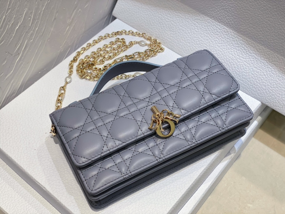 mini miss D*or bag