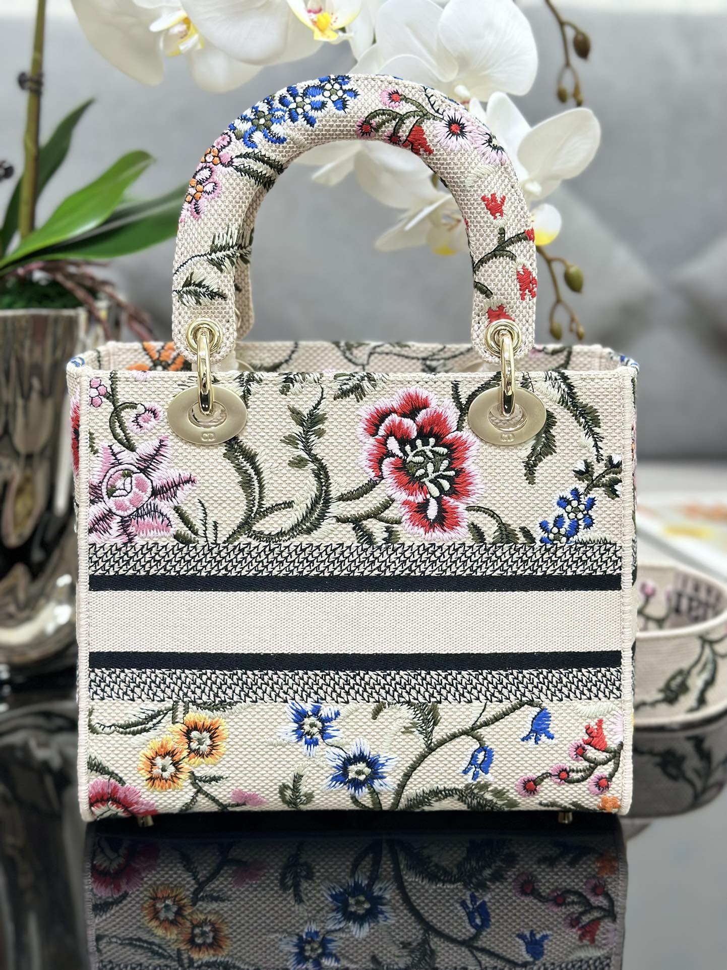 D*or medium lady d-lite bag