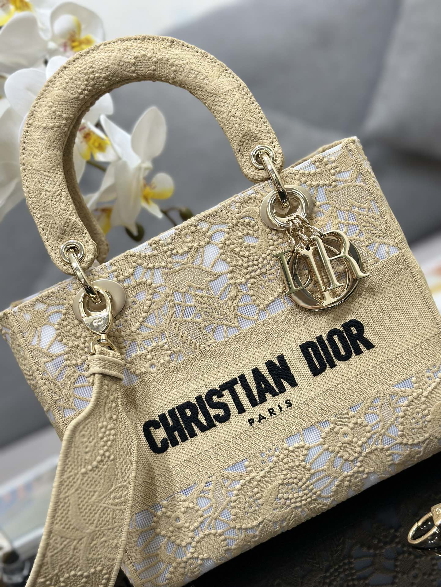D*or medium lady d-lite bag