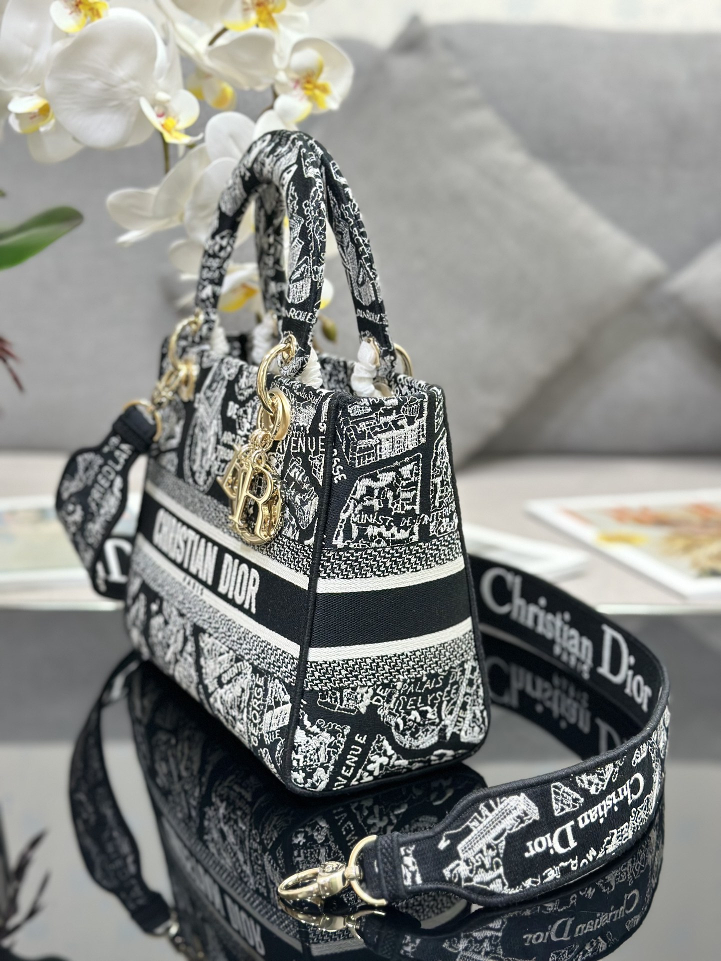 D*or medium lady d-lite bag