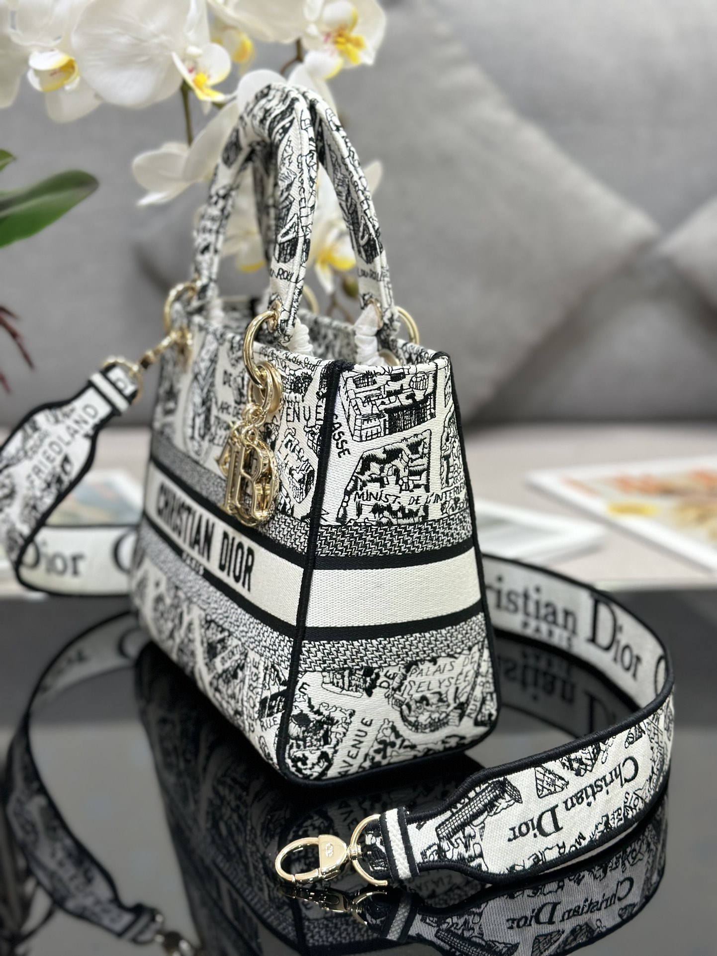 D*or medium lady d-lite bag