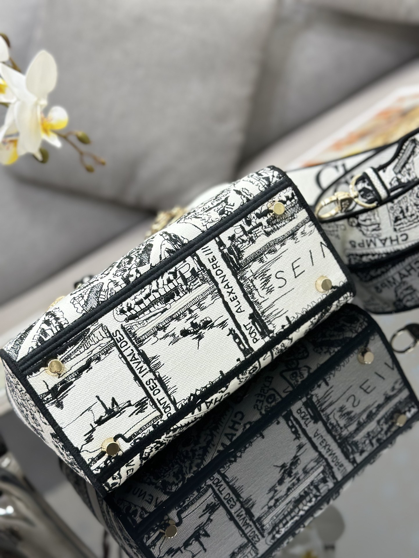 D*or medium lady d-lite bag