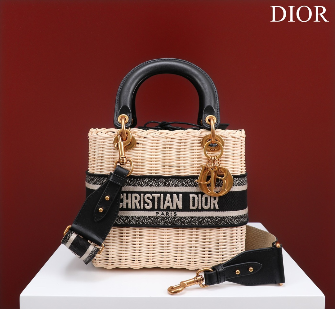 D*or medium lady d-lite bag
