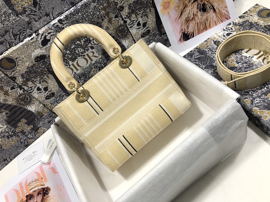 D*or medium lady d-lite bag