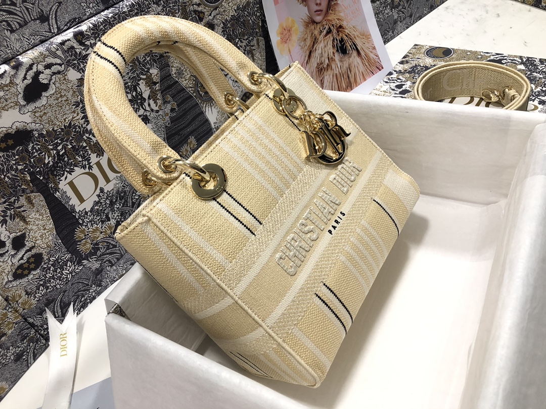 D*or medium lady d-lite bag