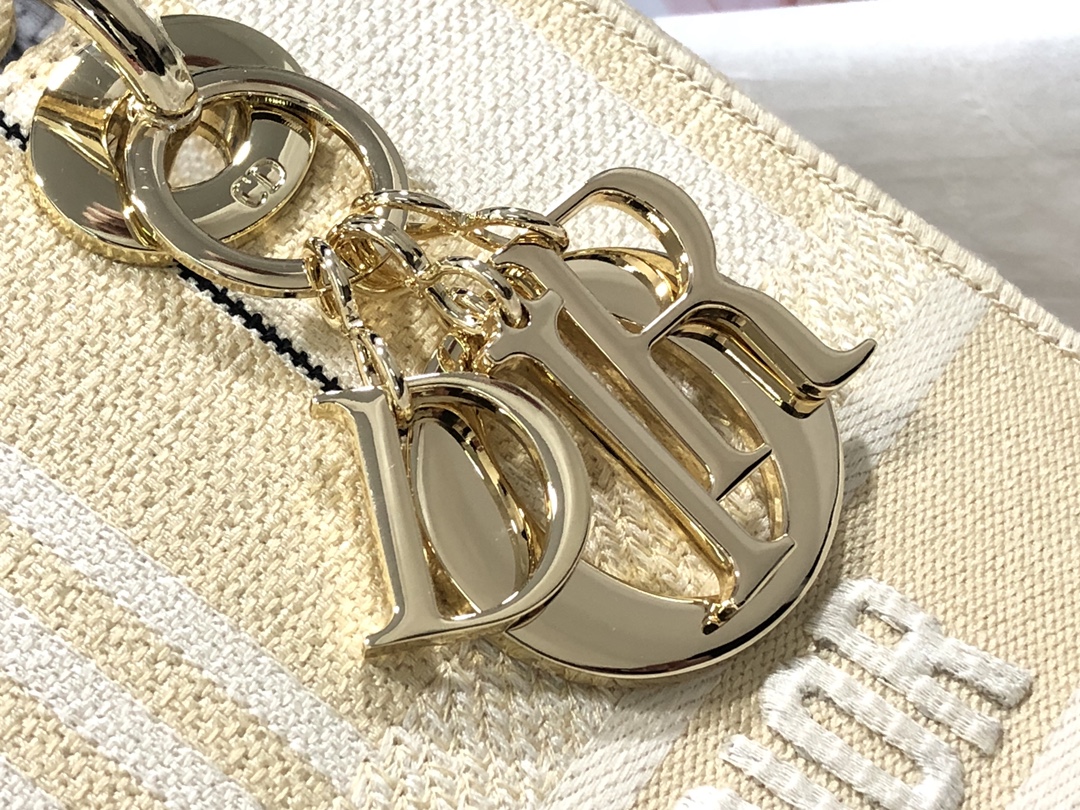 D*or medium lady d-lite bag