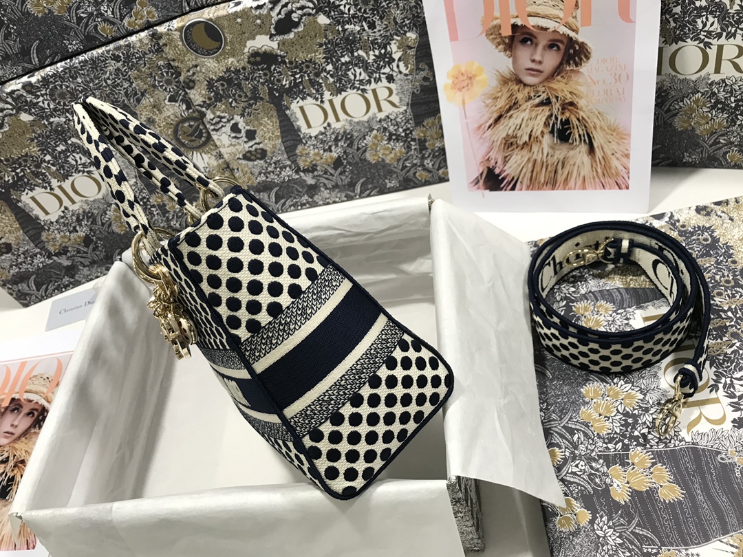 D*or medium lady d-lite bag
