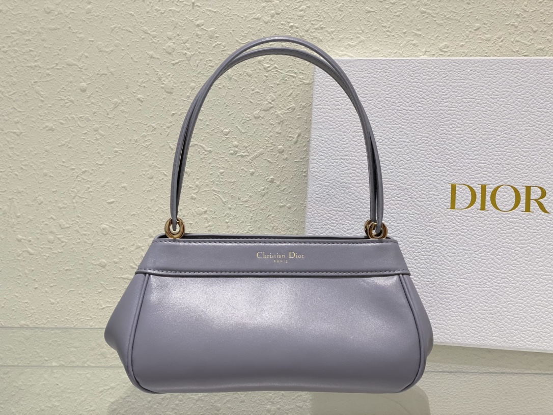 medium D*or key bag