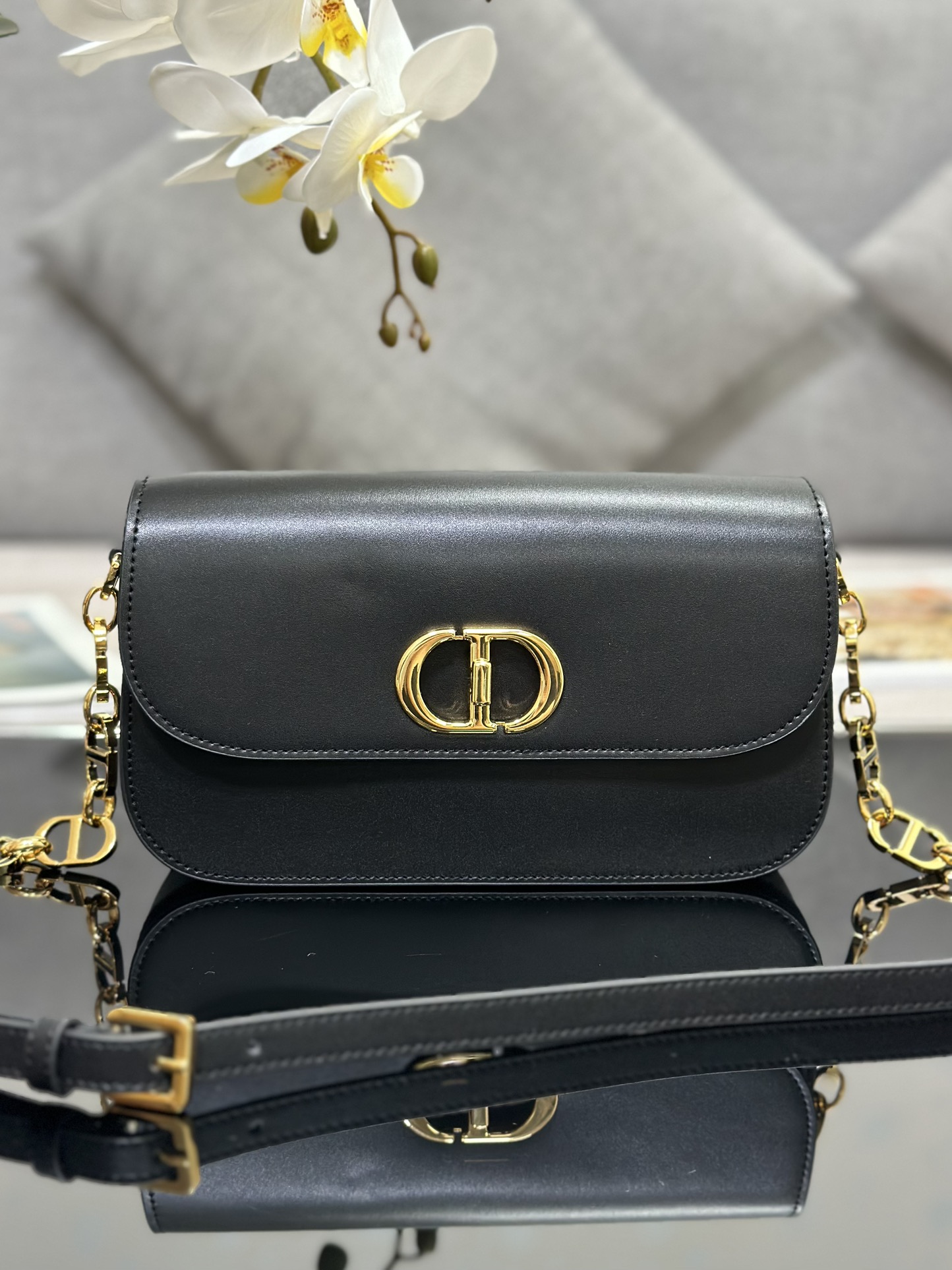 D*or 30 montaigne avenue bag