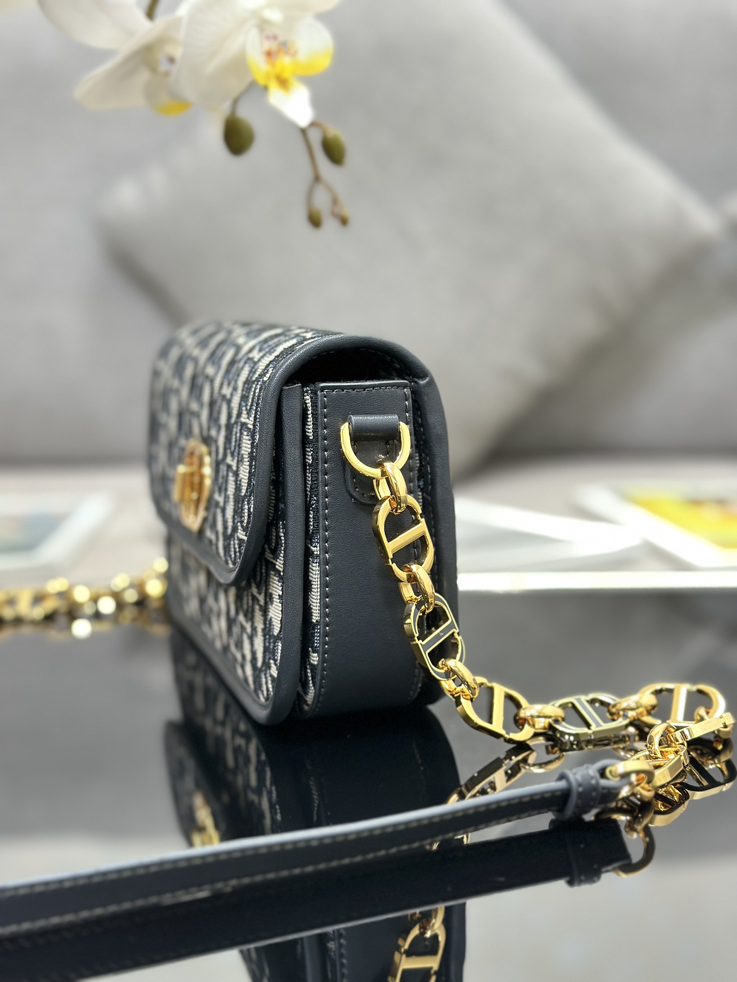 D*or 30 montaigne avenue bag