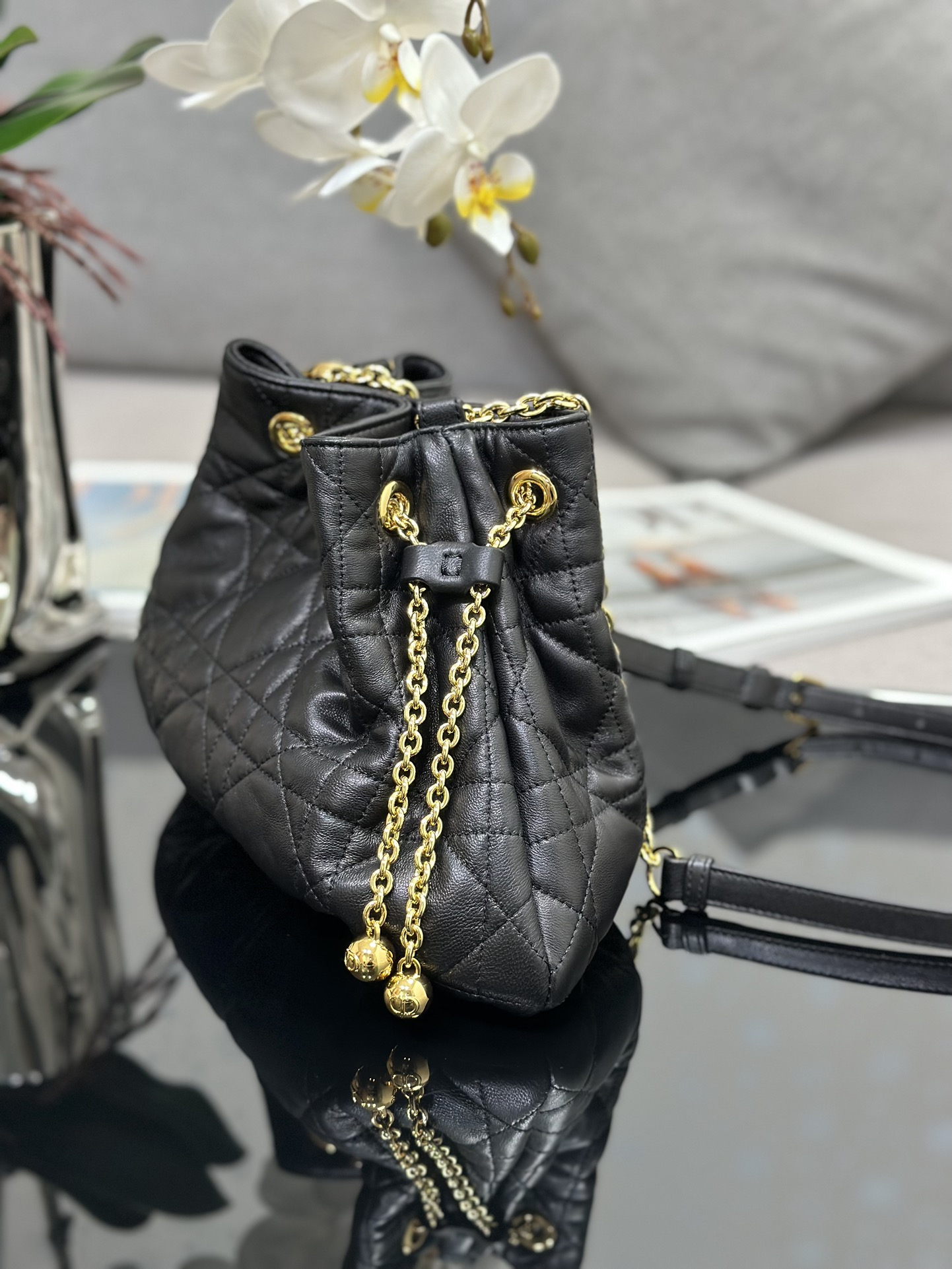 medium D*or ammi bag