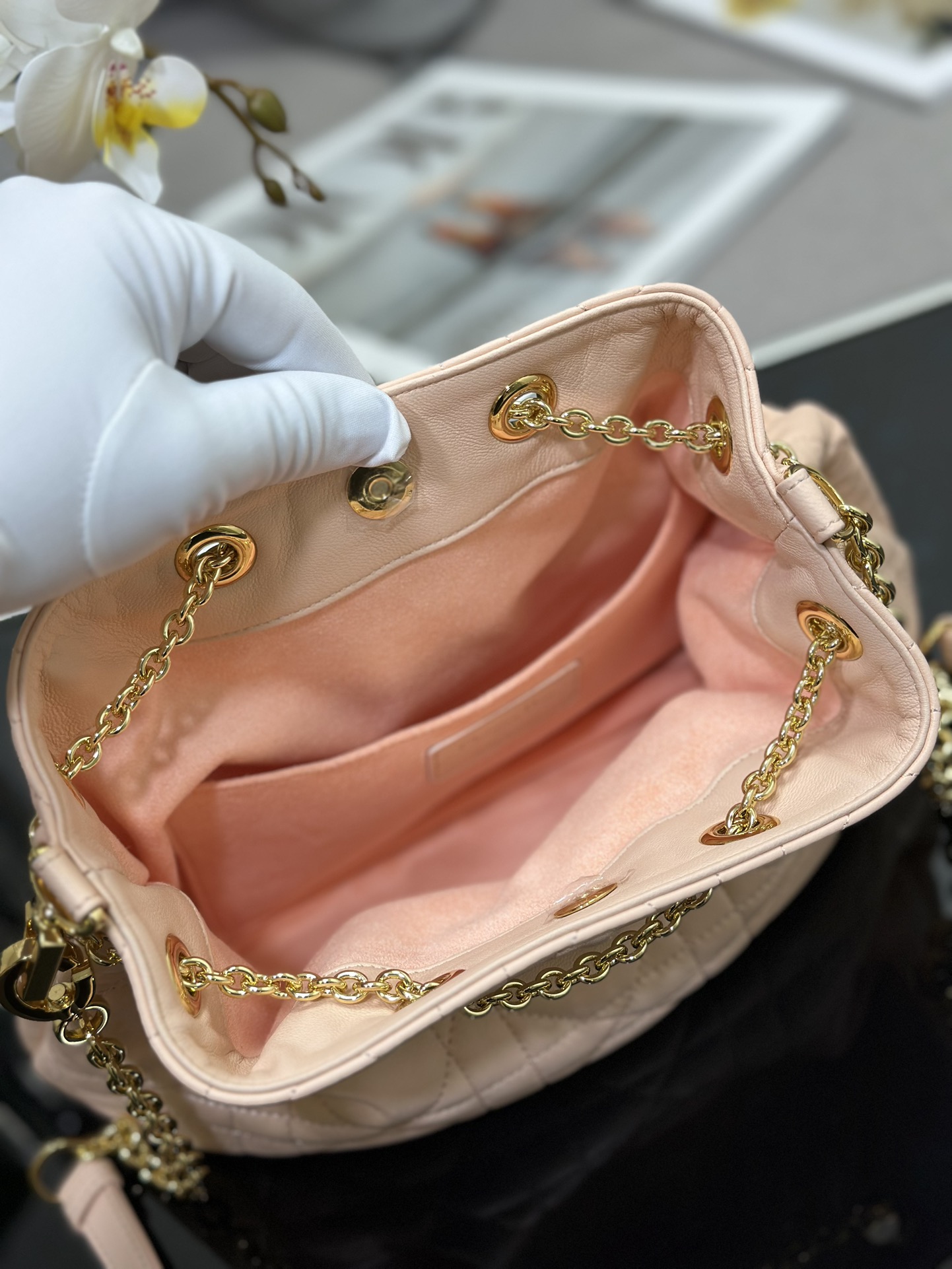 medium D*or ammi bag