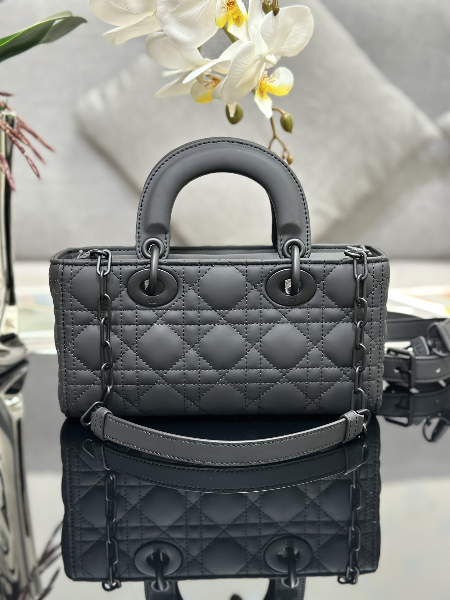 SMALL LADY D-JOY BAG