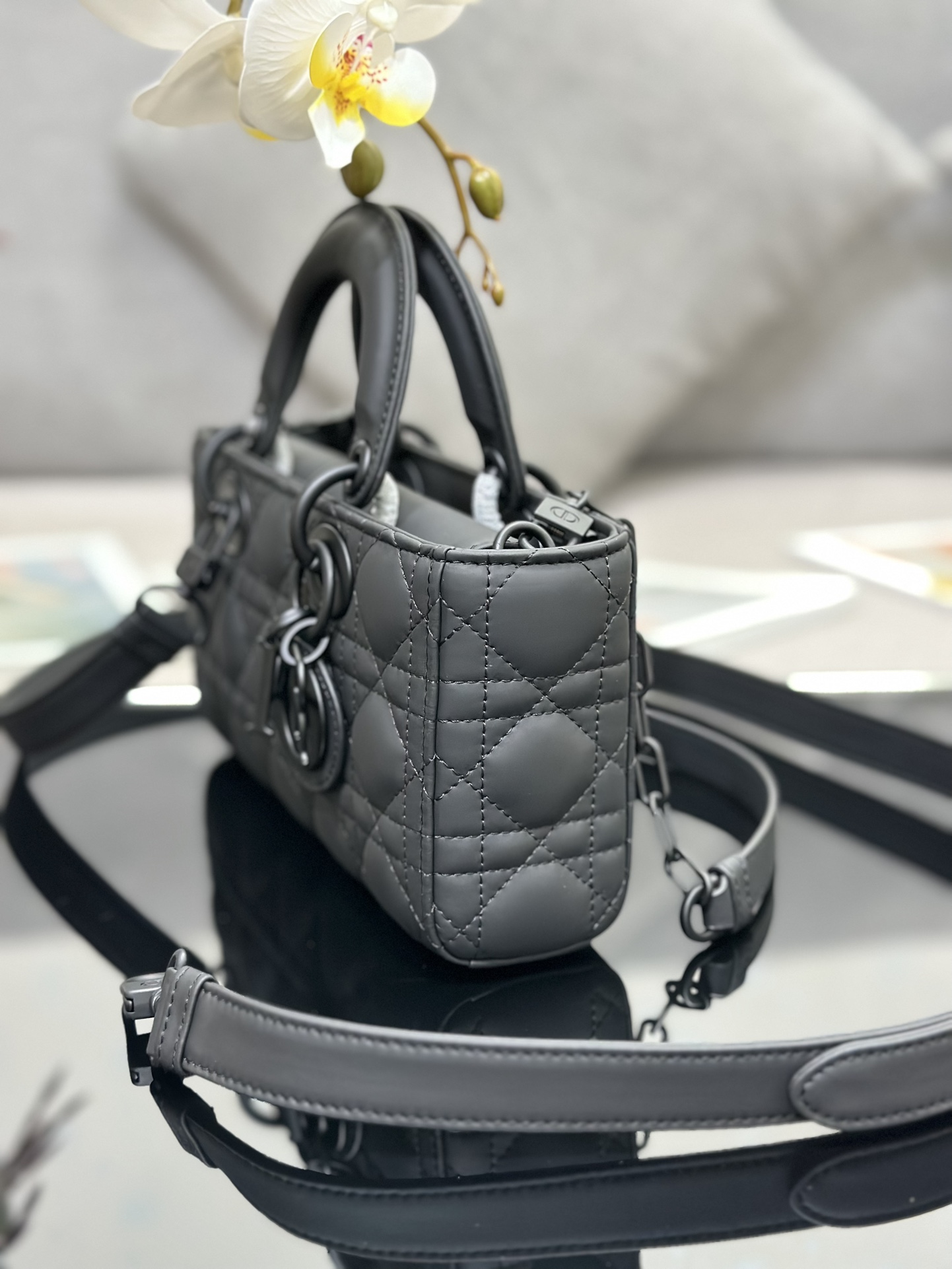 SMALL LADY D-JOY BAG