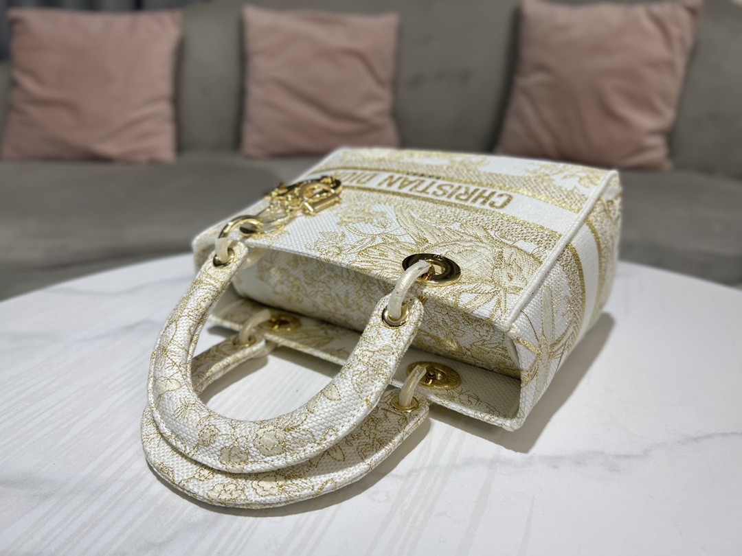 D*or medium lady d-lite bag