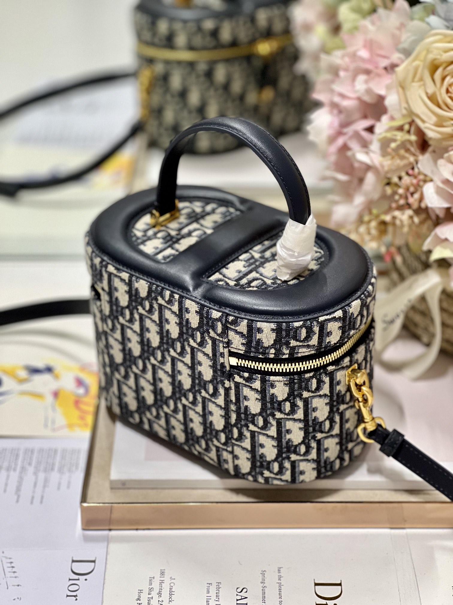 D*or small cd signature vanity case