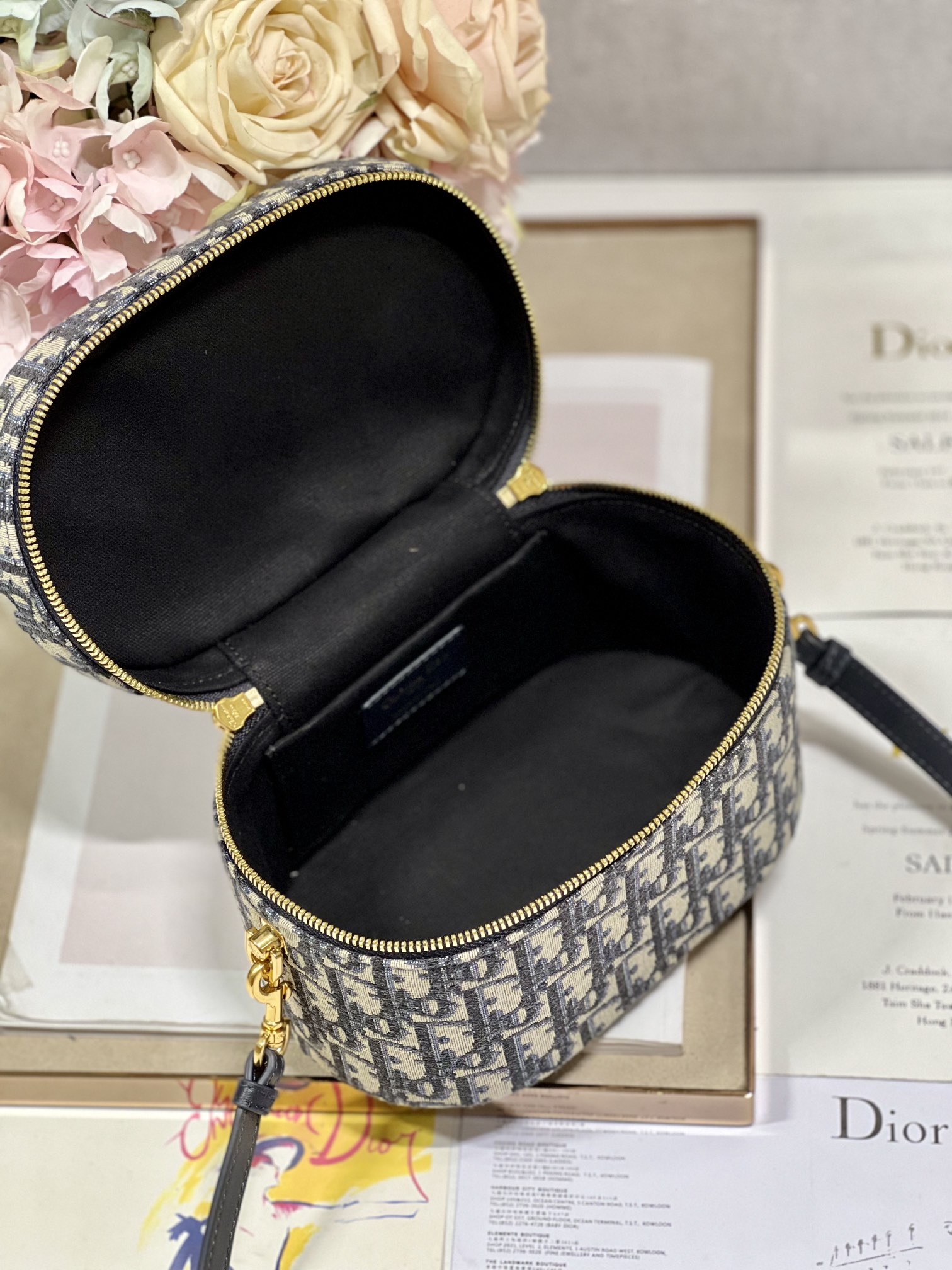 D*or small cd signature vanity case