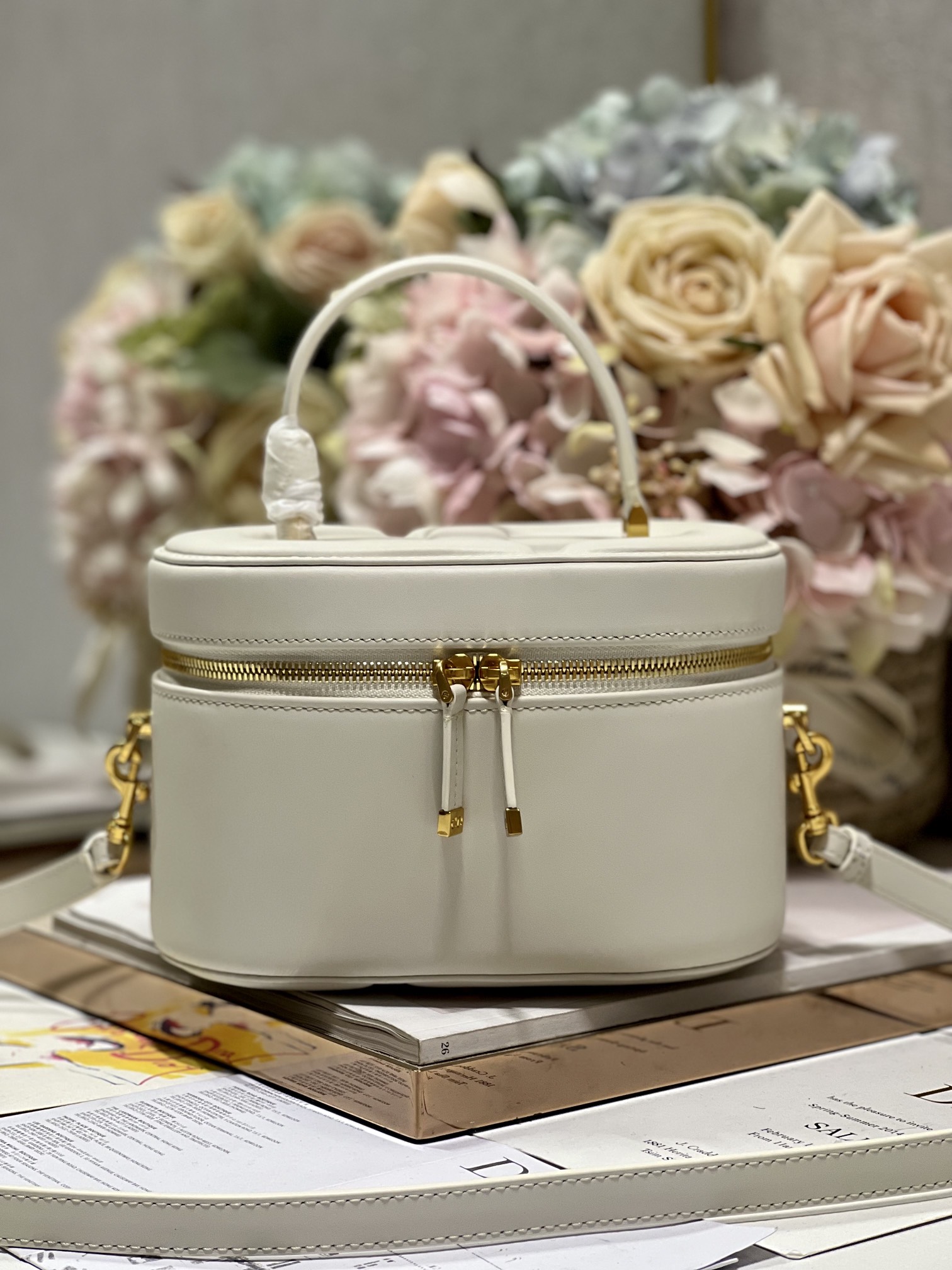 D*or small cd signature vanity case