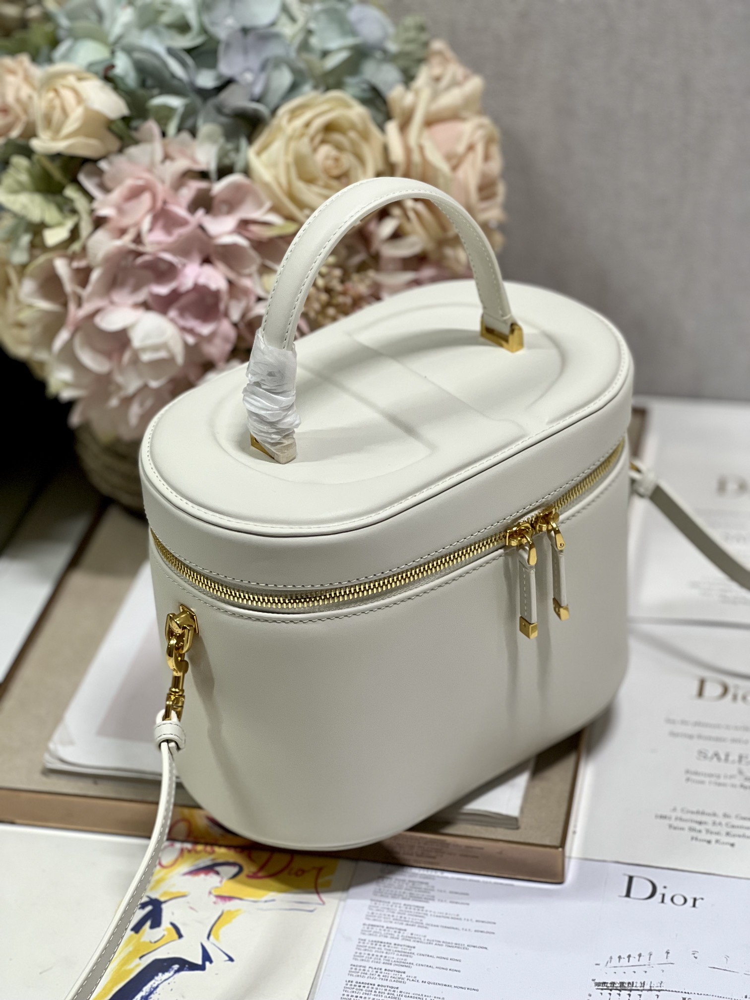 D*or medium cd signature vanity case