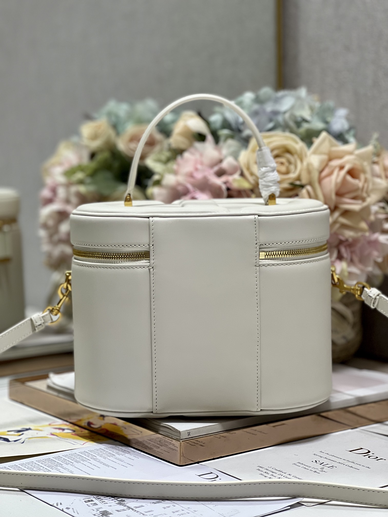 D*or medium cd signature vanity case