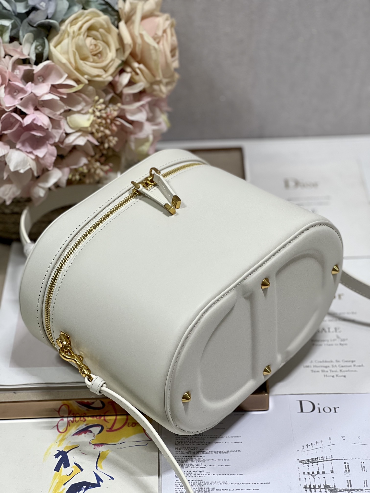 D*or medium cd signature vanity case