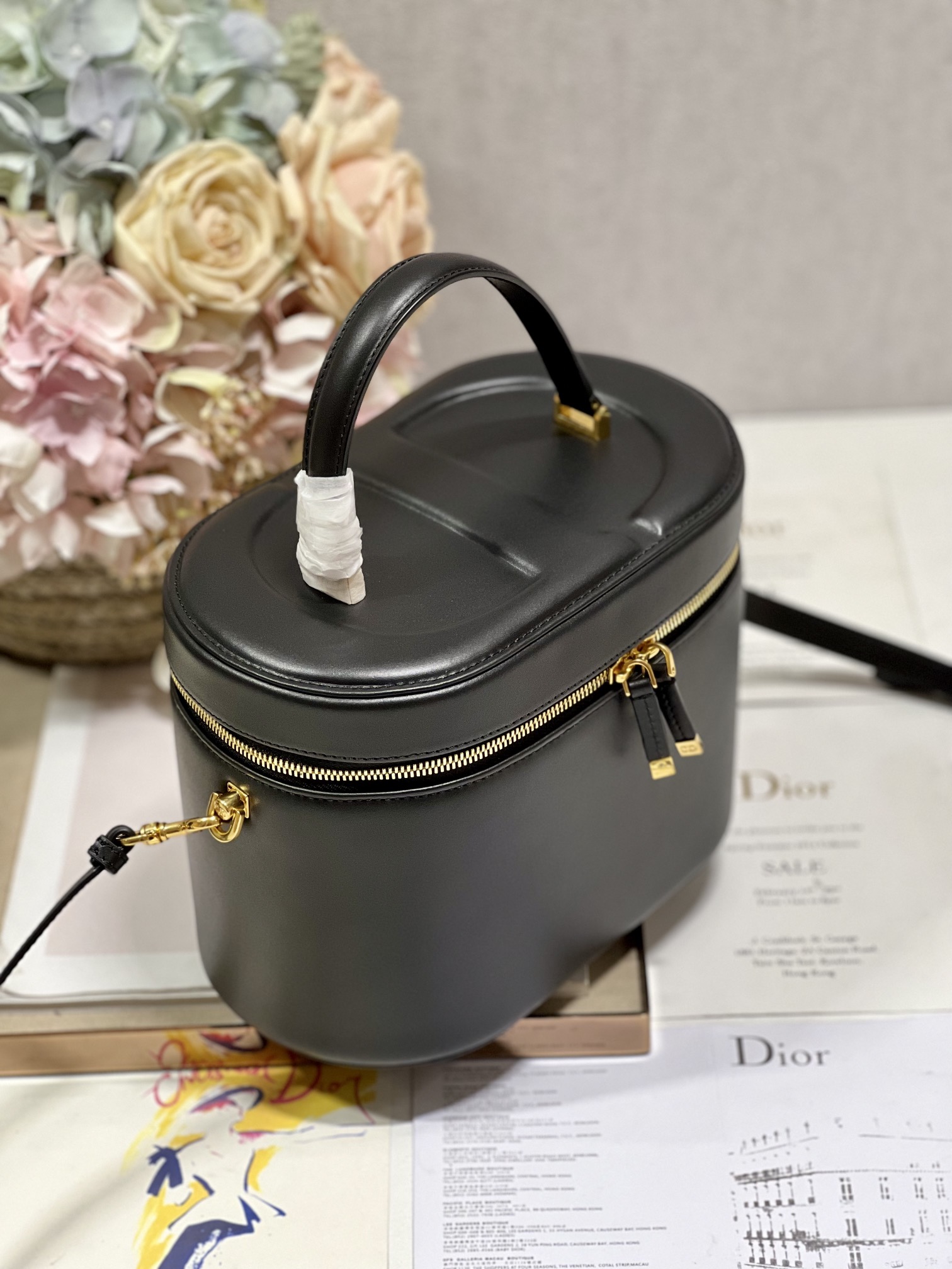 D*or medium cd signature vanity case
