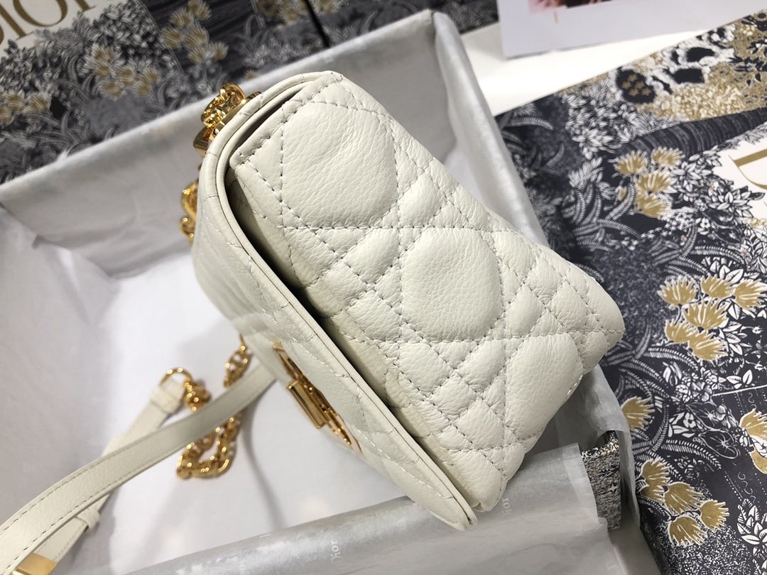 small D*or caro bag