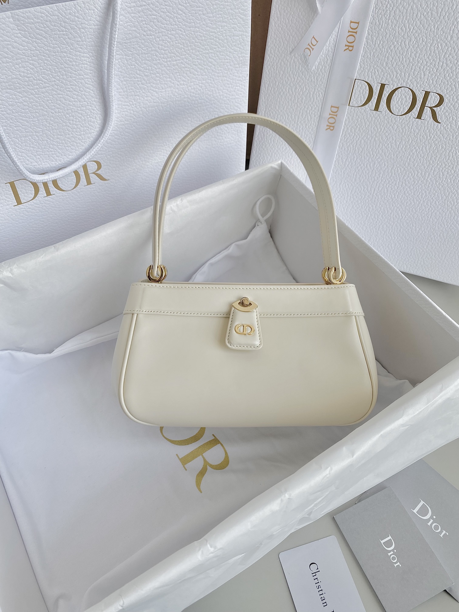 small D*or key bag