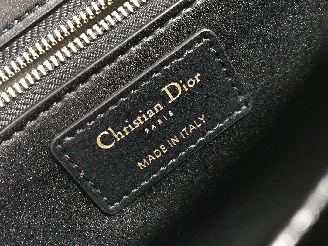 D*or 30 montaigne