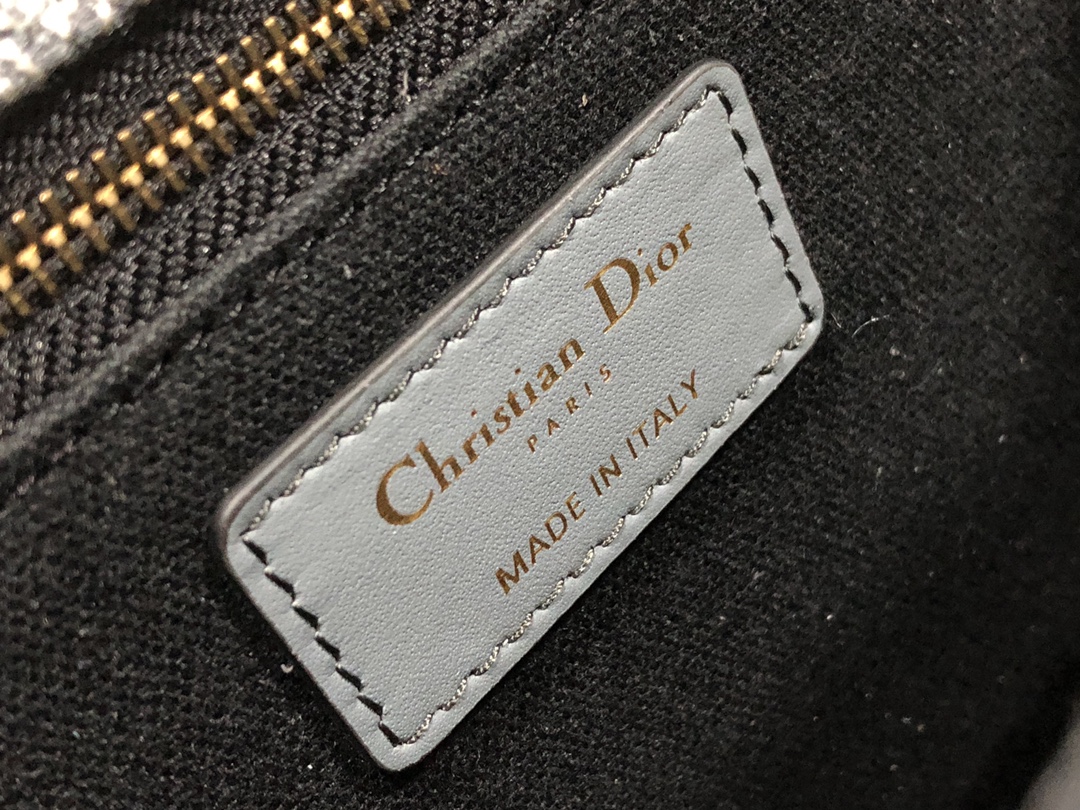 D*or 30 montaigne