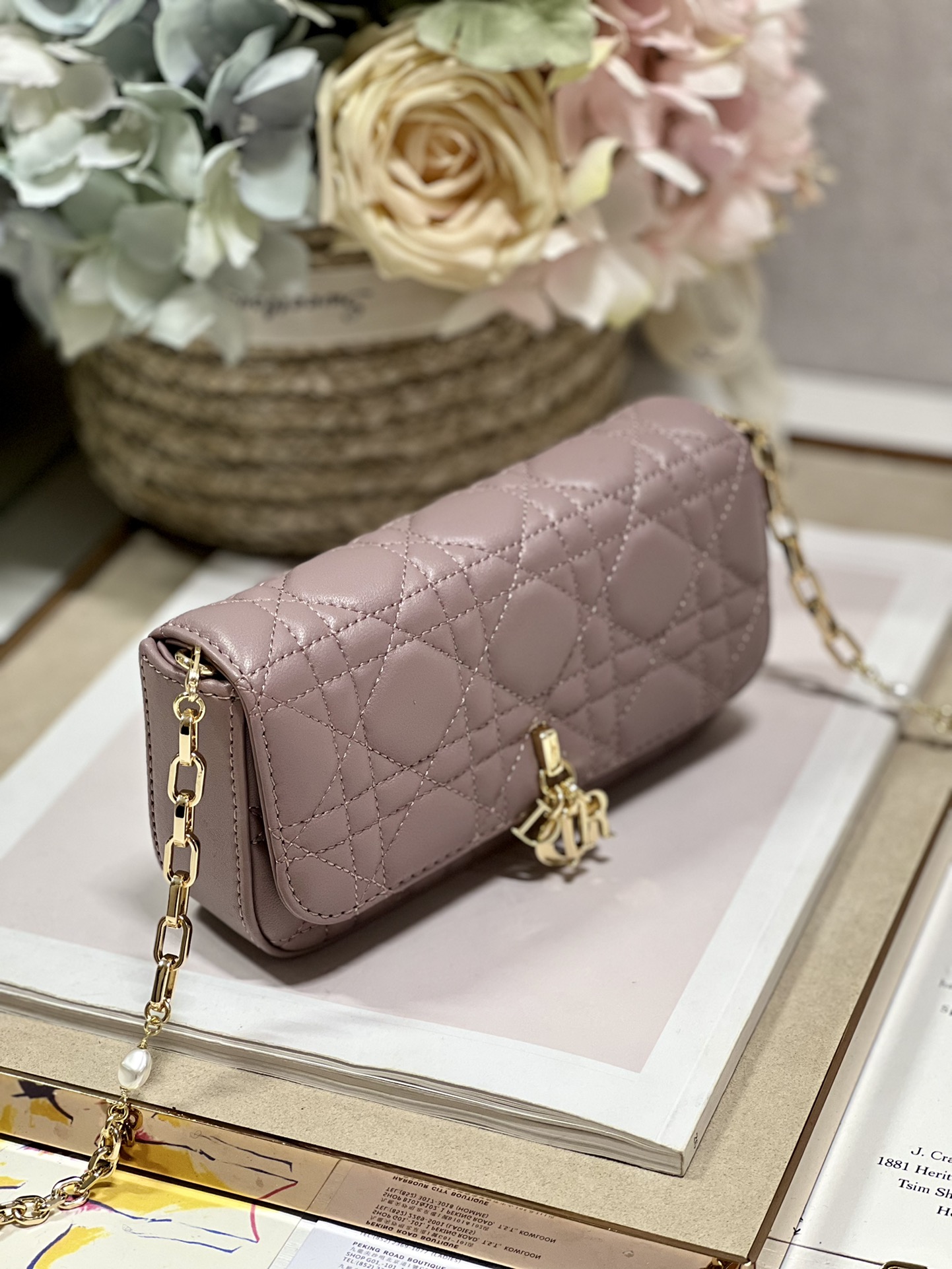 lady D*or phone pouch