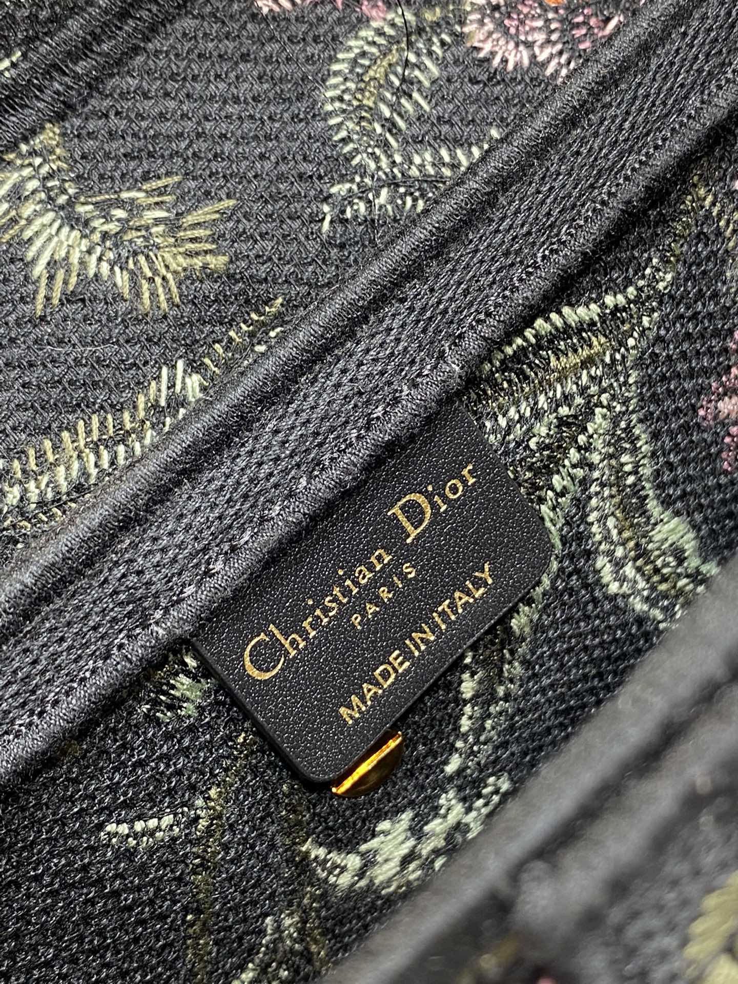 D*or saddle bag