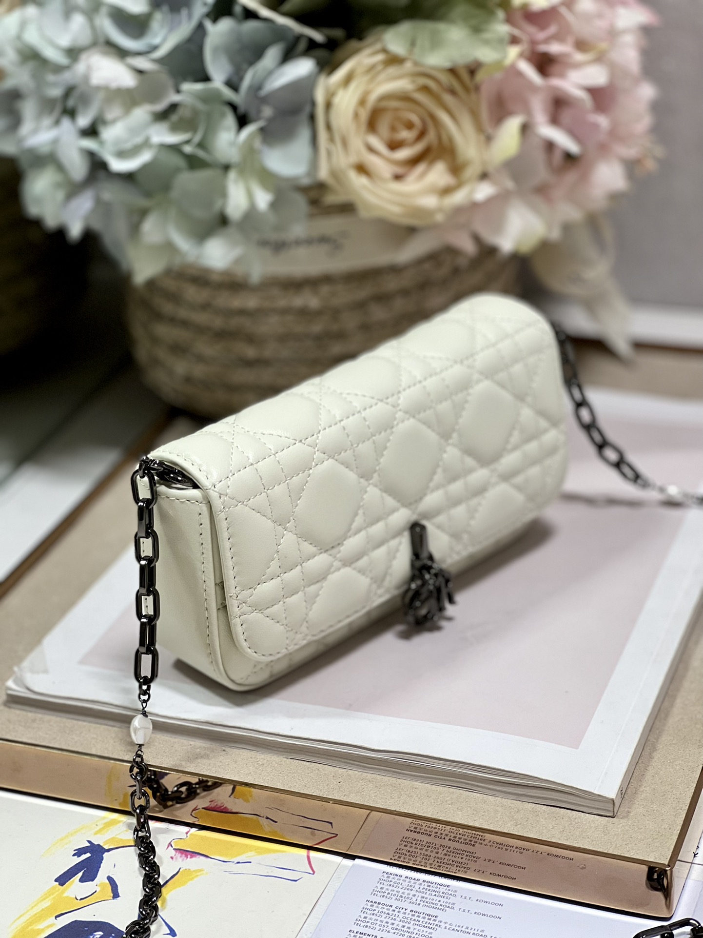 lady D*or phone pouch