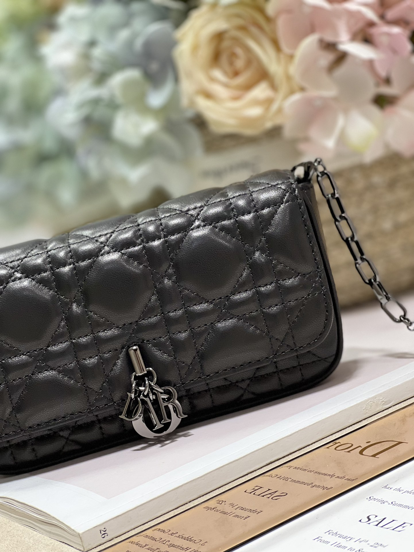 lady D*or phone pouch