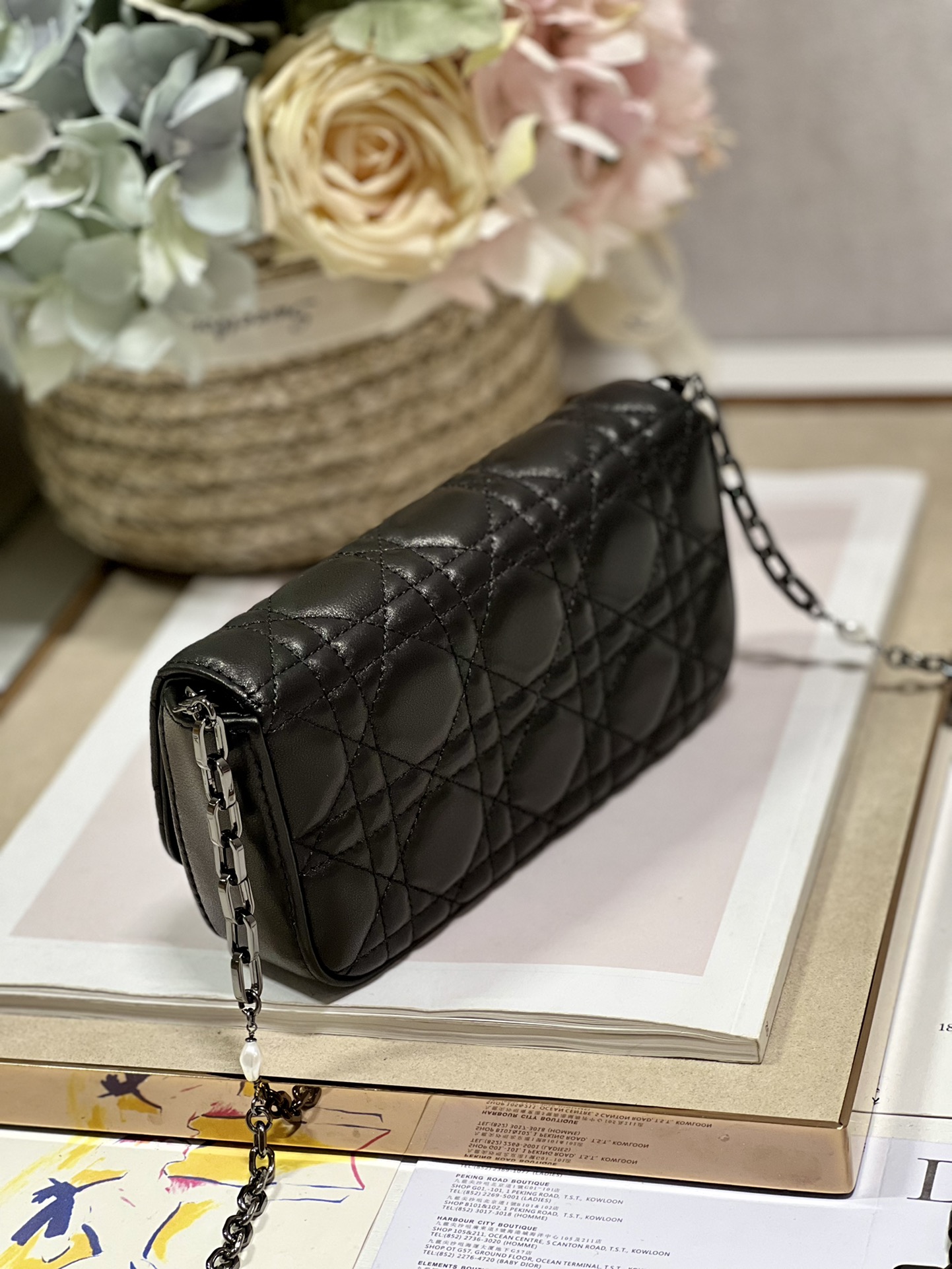 lady D*or phone pouch