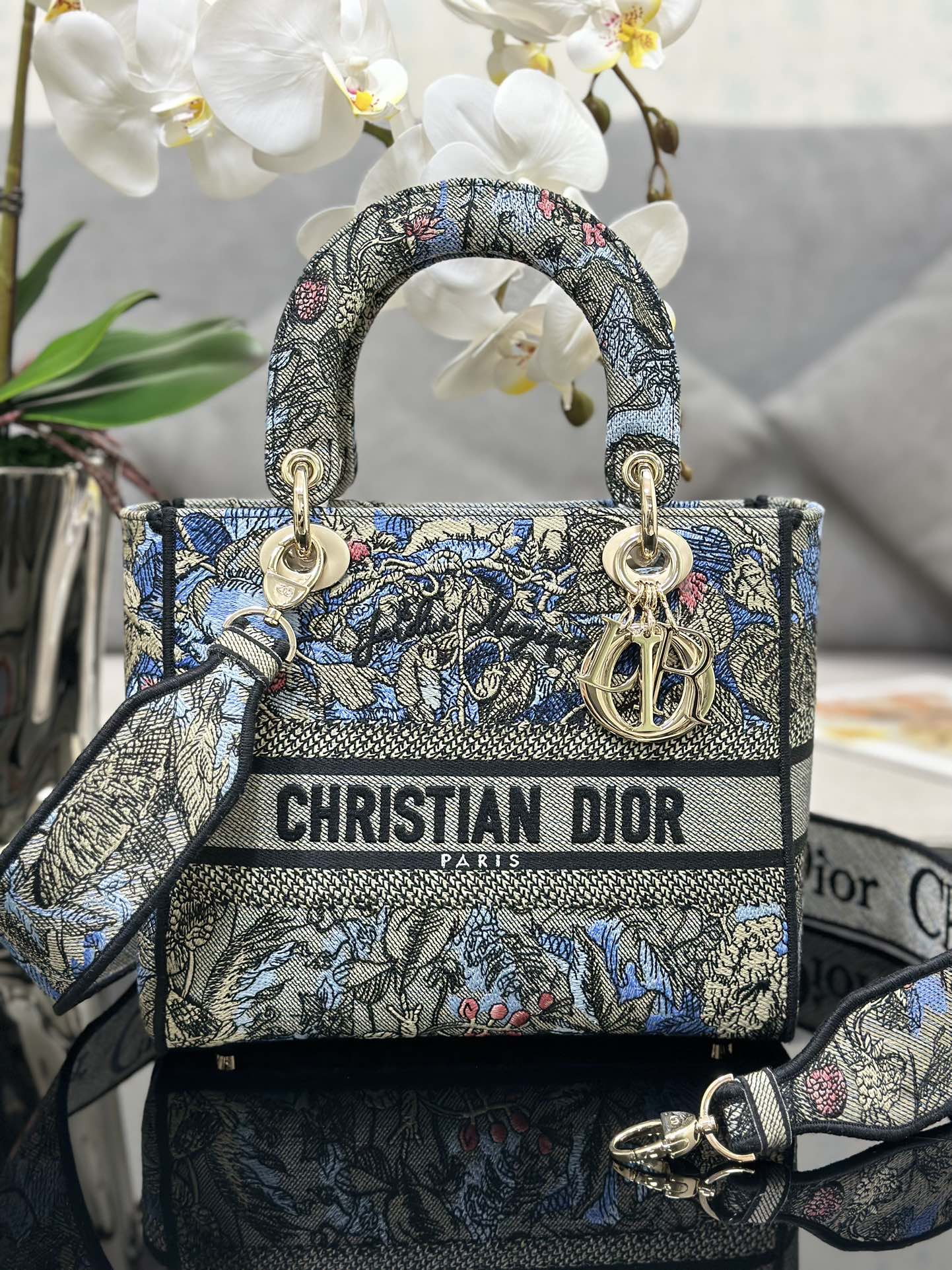 D*or medium lady d-lite bag