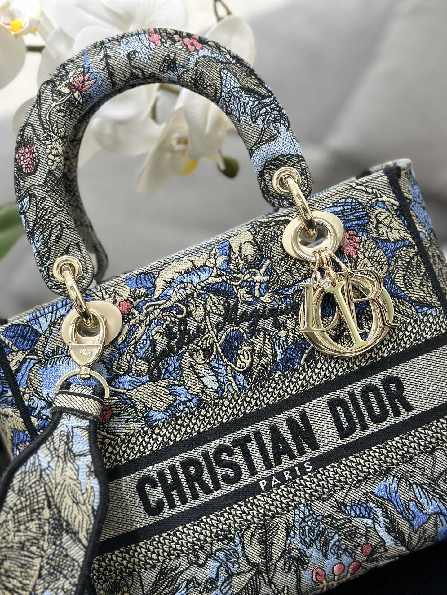 D*or medium lady d-lite bag