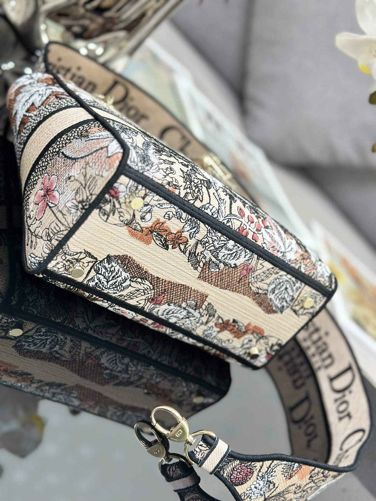 D*or medium lady d-lite bag