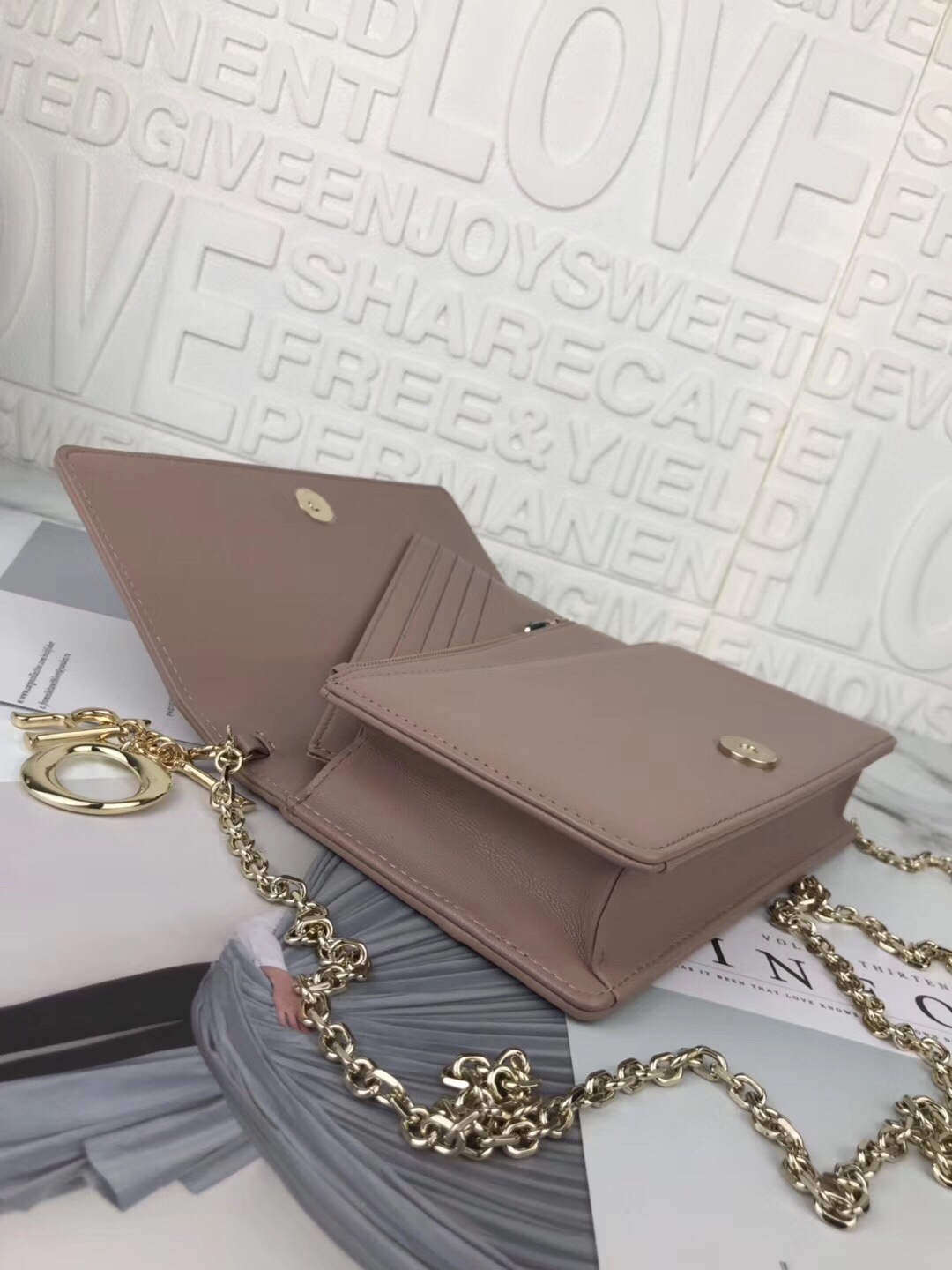 lady D*or pouch