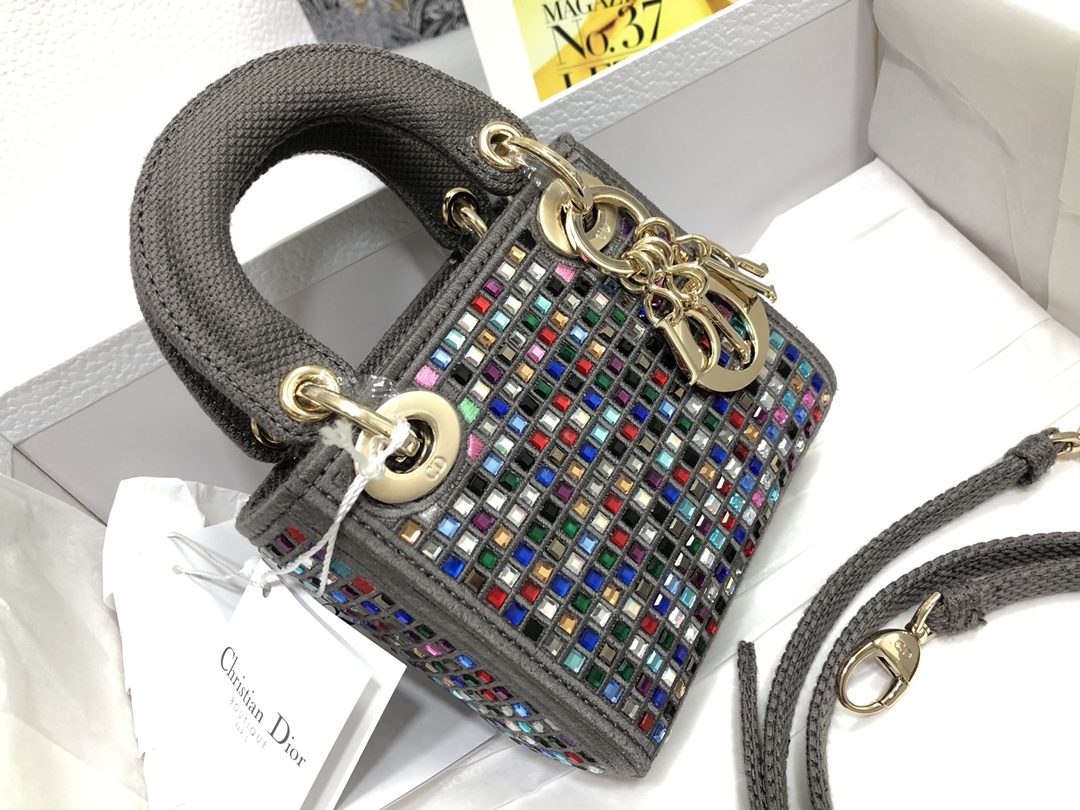 lady D*or micro bag