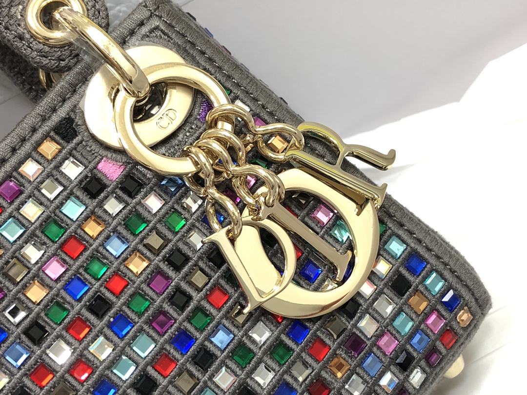 lady D*or micro bag
